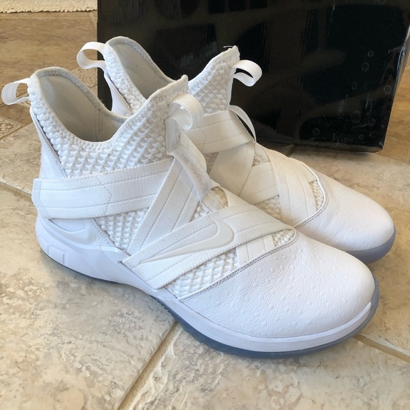 lebron soldier 12 patent leather